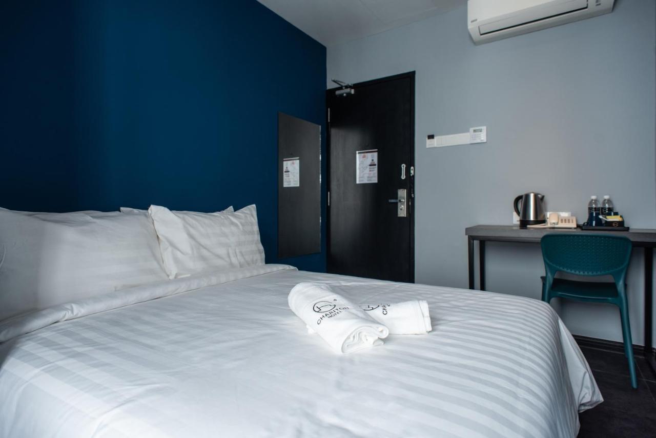 Chariton Hotel Bagan Бътъруърт Екстериор снимка