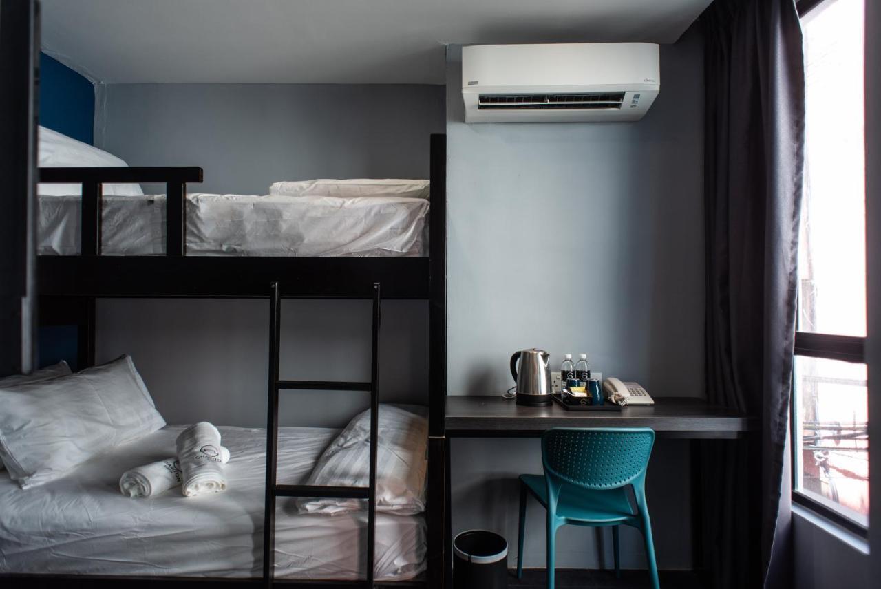 Chariton Hotel Bagan Бътъруърт Екстериор снимка