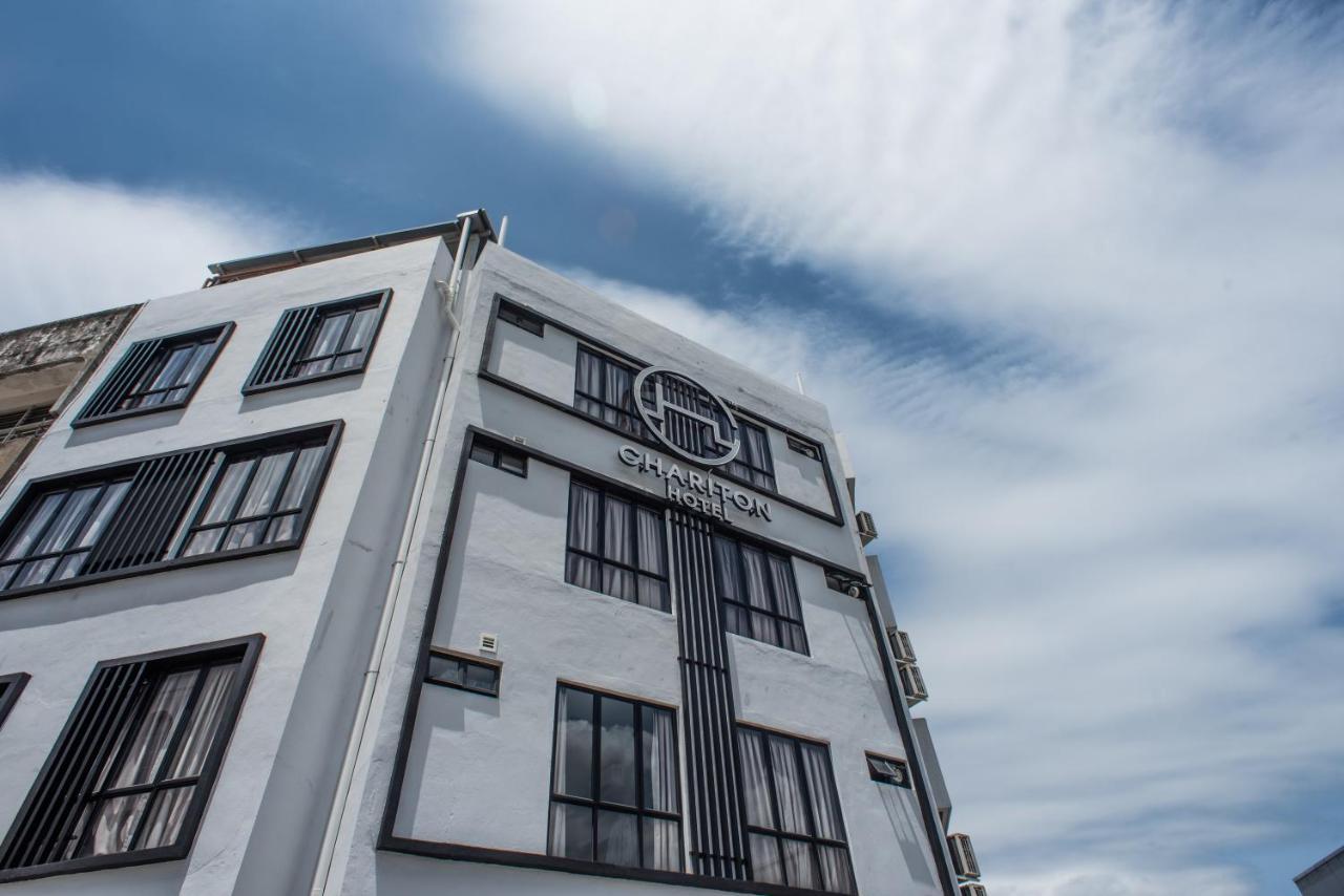 Chariton Hotel Bagan Бътъруърт Екстериор снимка
